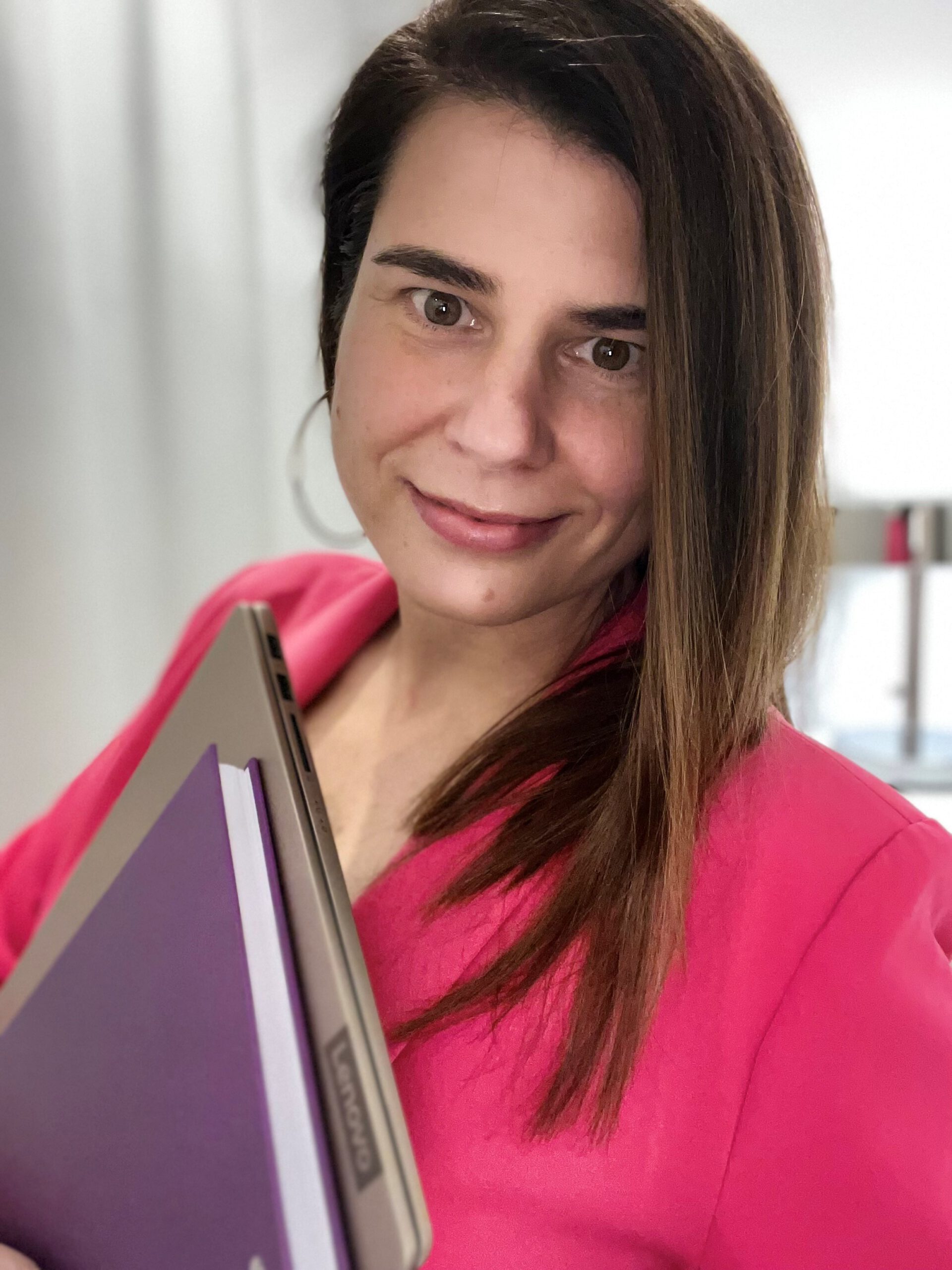 Ilka Becker-From Pain to Power-Wege aus Sinnkrisen und Lebenskrisen-Inner Work Coach